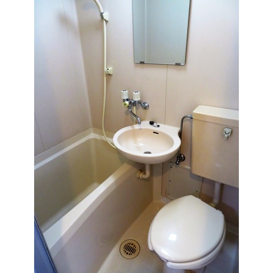 エレガンス綾瀬６0205号室 3点ユニット