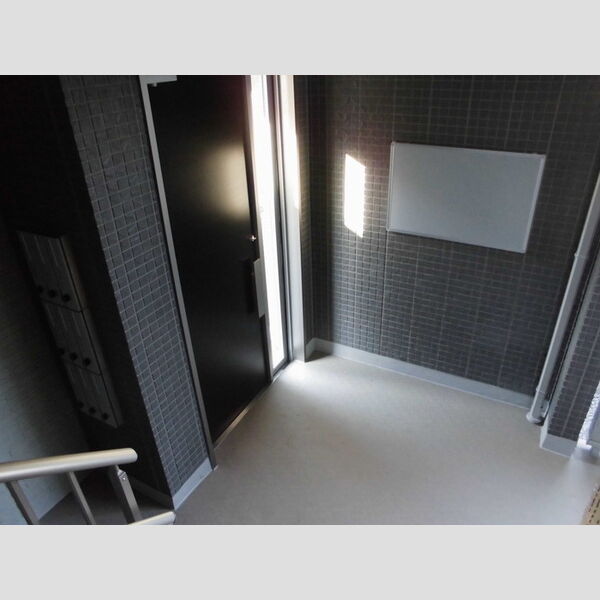 アンクレージュ101号室 ロビー