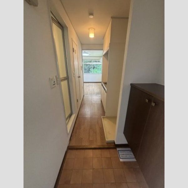 ルグラン南大沢202号室 玄関