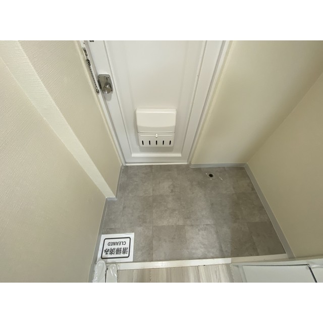 KENWOOD　HOUSE102号室 玄関