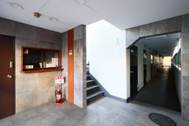 セントヒルズ上北沢2階 エントランス