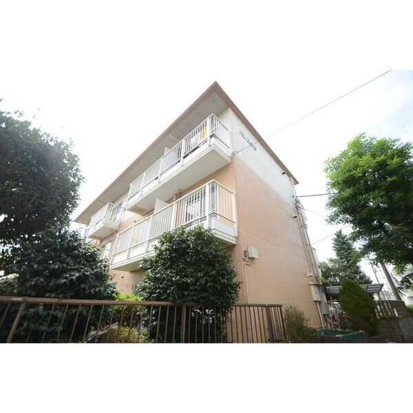 パレス鎌倉 外観