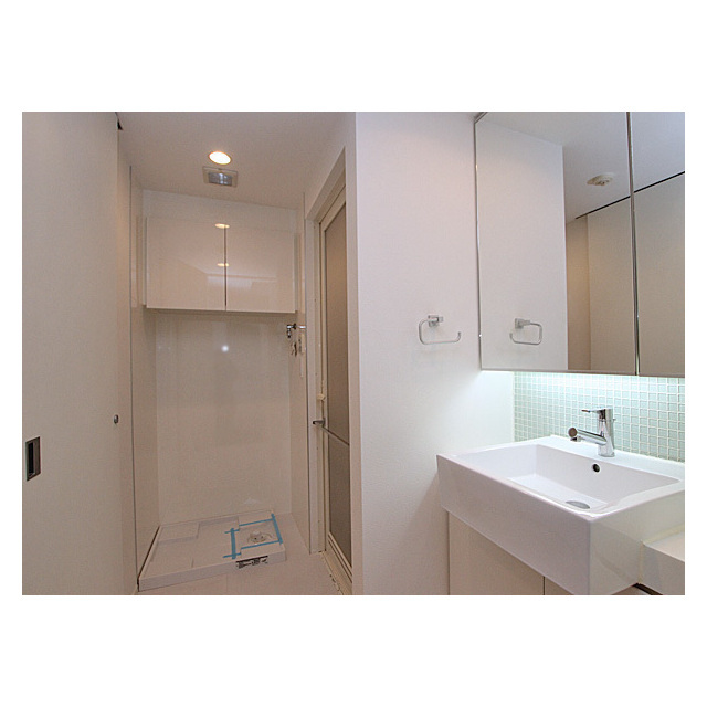 ドゥーエ日本橋浜町 内観