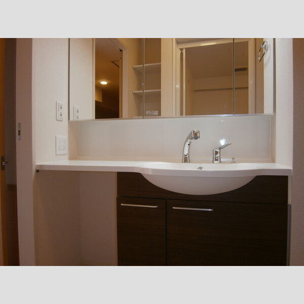 ボスコ 洗髪洗面化粧台