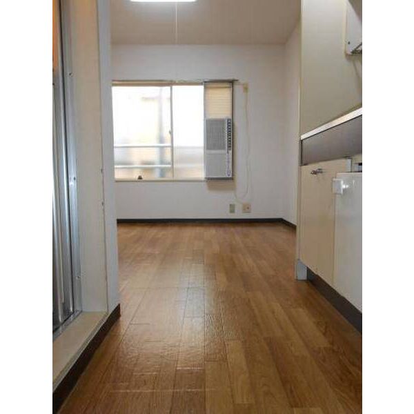 ビラメゾン国立0203号室 玄関