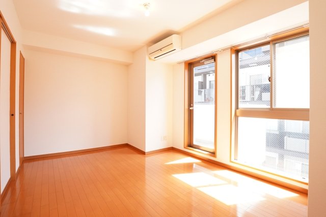 フレールK&Y3階 同建物別部屋の参考画像