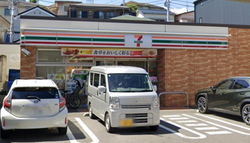 横浜山元町　坂の下のコテージ 【コンビニエンスストア】セブン-イレブン 横浜山元町店まで229ｍ