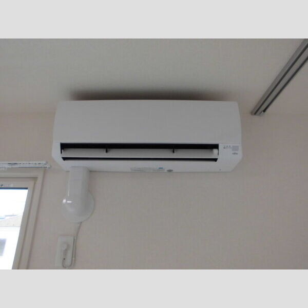 ロイヤルガーデン　クワトロ　Ⅰ棟202号室 エアコン