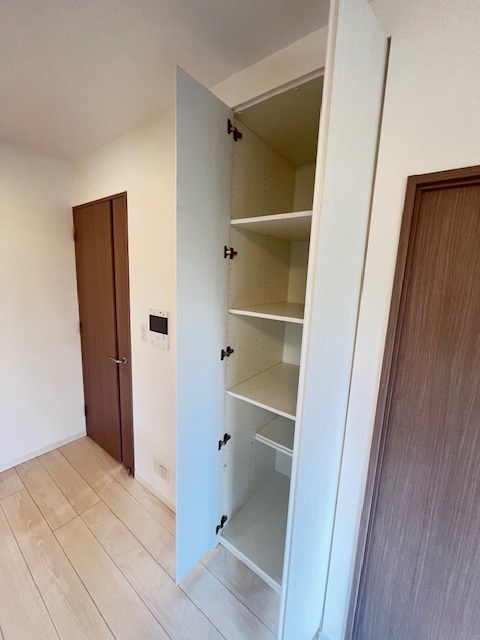 アジールコート新高円寺4階 収納