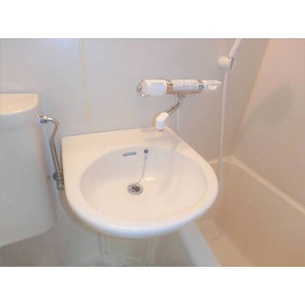 ヴィラ北野0102号室 洗面