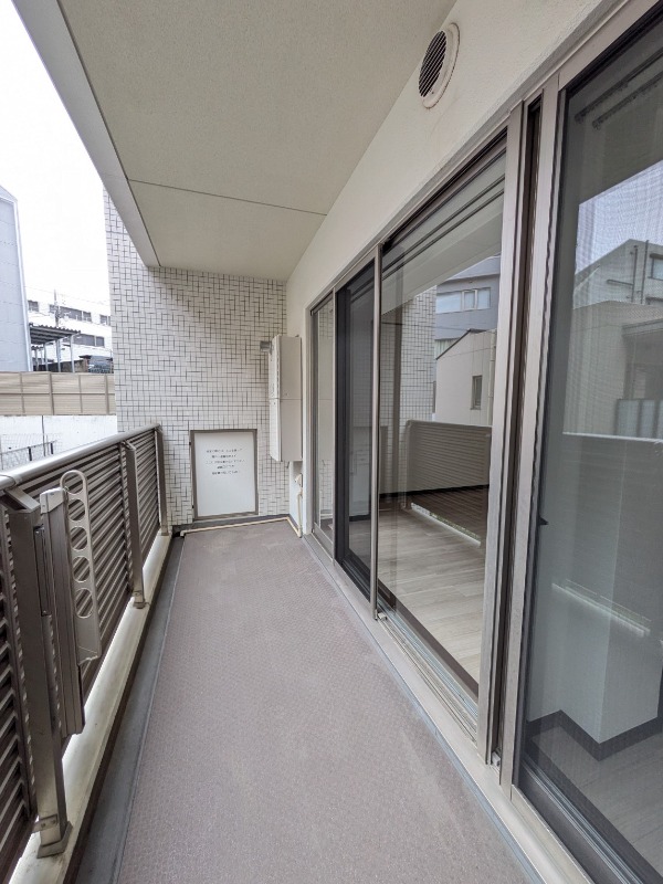 パークフラッツ市谷台町坂 バルコニー