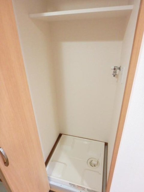 メトロフォート 室内洗濯機置場