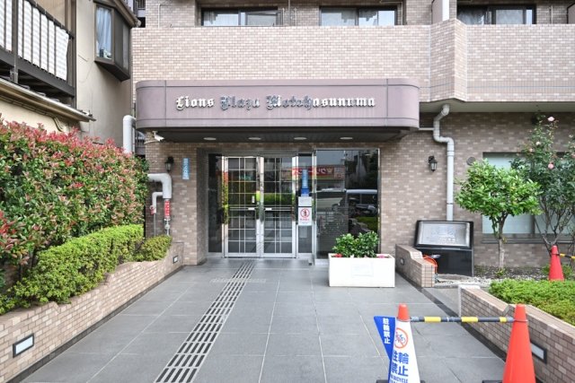 ライオンズプラザ本蓮沼5階 エントランス