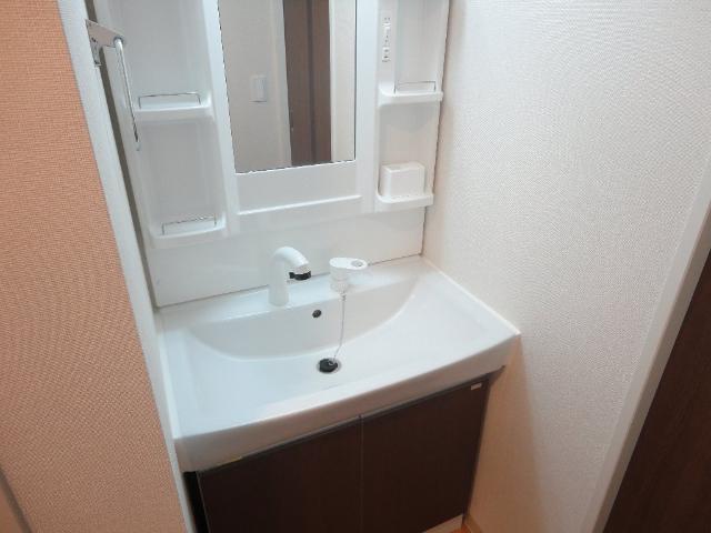 Ｒｏｍａｎｔｉｓ　Ｋａｗａｇｕｃｈｉ（ロマンティス　川口） 洗髪洗面化粧台