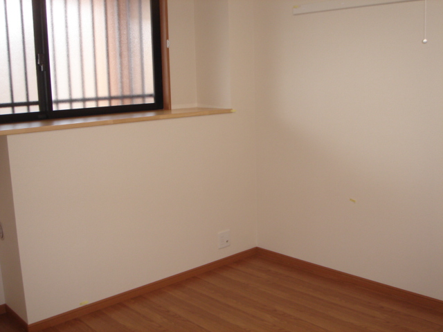 ＴＩＡＲＡ（ティアラ）201号室 洋室