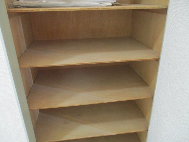 ＹＯＮＥＤＡＹＡビル 靴入