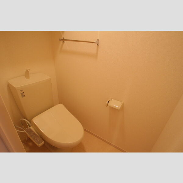 レインボー皿沼101号室 トイレ