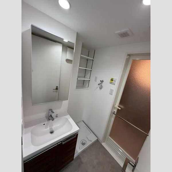 MAXIV CROS高島平MIRAIS604号室 トイレ