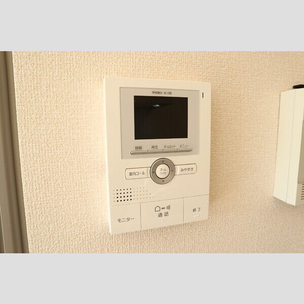 コーワ・ルミエール　参番館205号室 同建物別部屋の参考画像