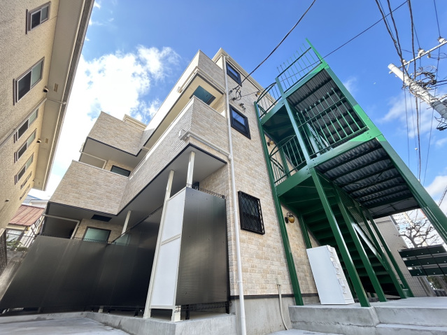 ヴェルデフラット弘明寺の外観画像