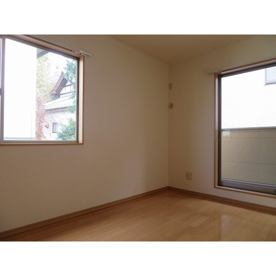 グリーンベル0001号室 洋室