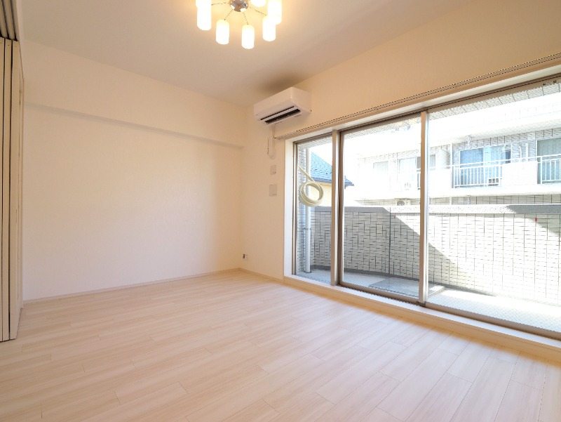 プレジオ川口ASIAN5階 リビング