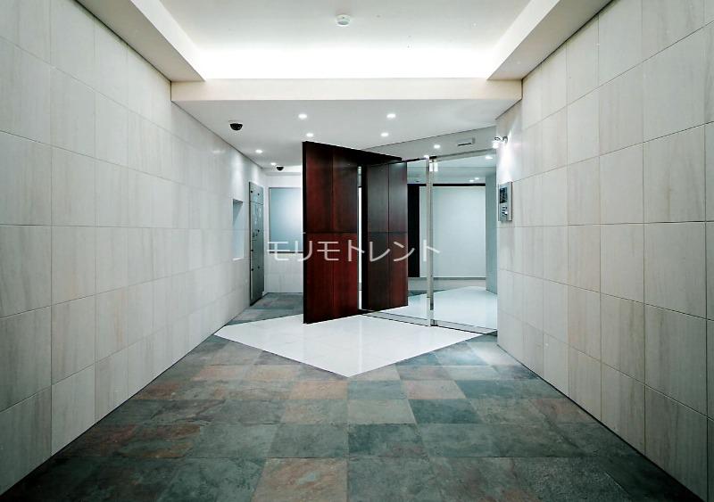 ピアース虎ノ門1階 エントランス