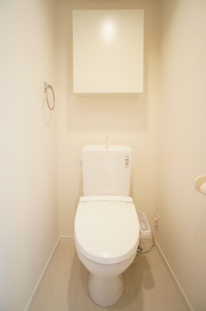 リブリ・鵠沼海岸1階 トイレ