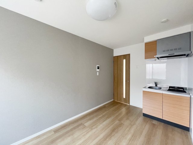 CASA　SERENA301号室 リビング