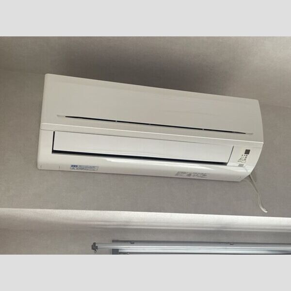 コンフォール小泉 エアコン