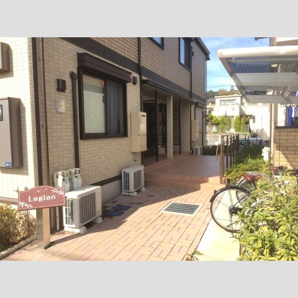 サヌール/レギャン/ヌサドゥア/　レギャン 玄関前共用部