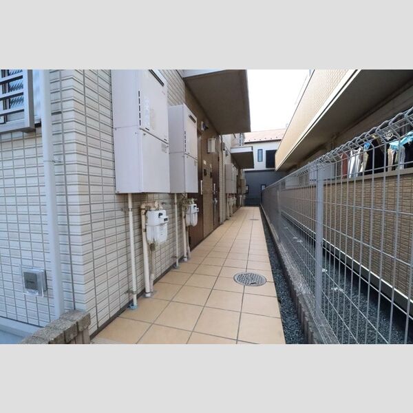 リヴェール　B 共用外廊下