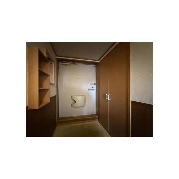 パレットコート 玄関