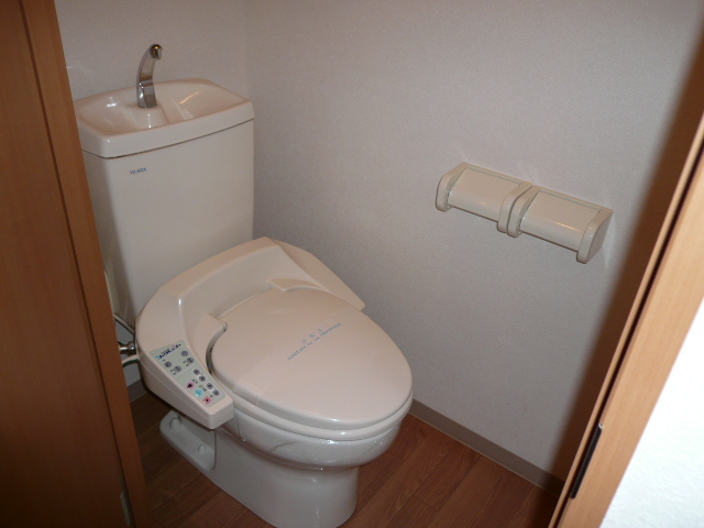 ハイツルミナス トイレ