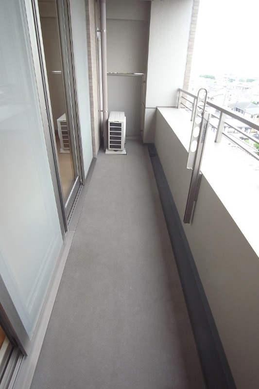 ロングエイトⅢ3階 バルコニー