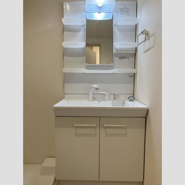 リーブルファイン柏高田1階 洗面