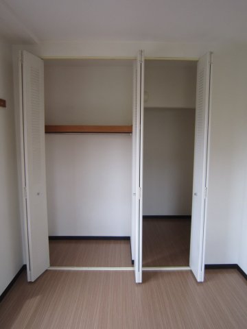 ソシア城山小路　伍番館0201号室 収納