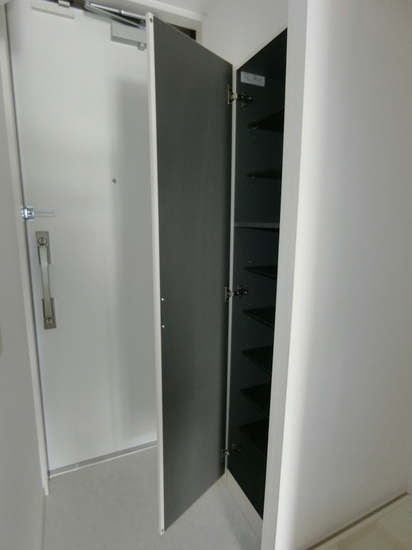 リブリ・アルカンシエルK2階 玄関