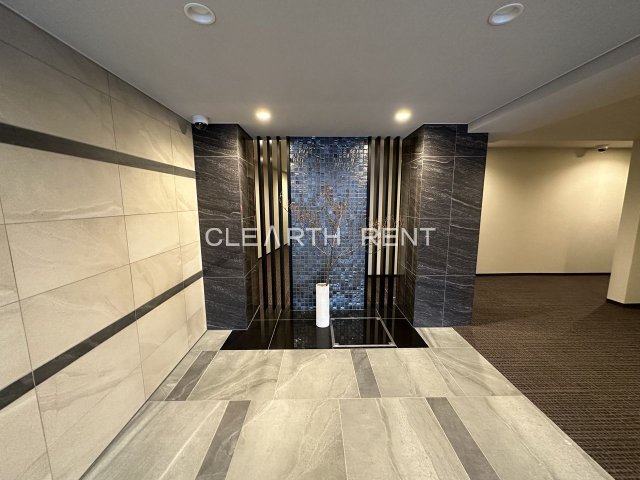 コンシェリア池上 ＴＨＥ ＲＥＳＩＤＥＮＣＥ3階 上質な雰囲気のエントランス