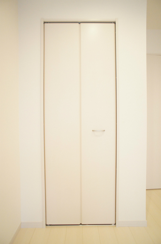 リブリ・湘南海岸2階 収納