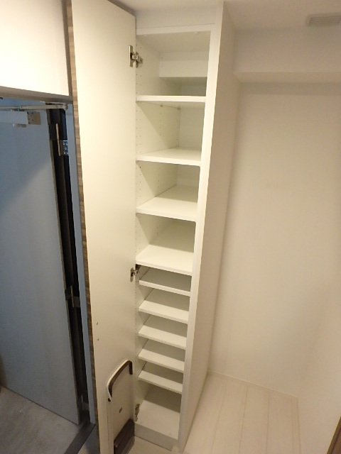 グランド・ガーラ立川2階 リビング