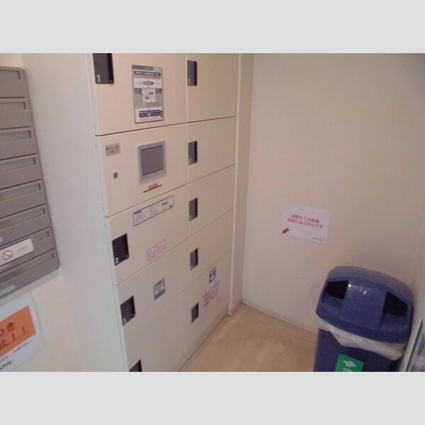 カーサ フェリーチェ 柴又106号室 宅配BOX