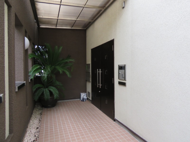 オーチャードコート小杉陣屋町205号室 エントランス