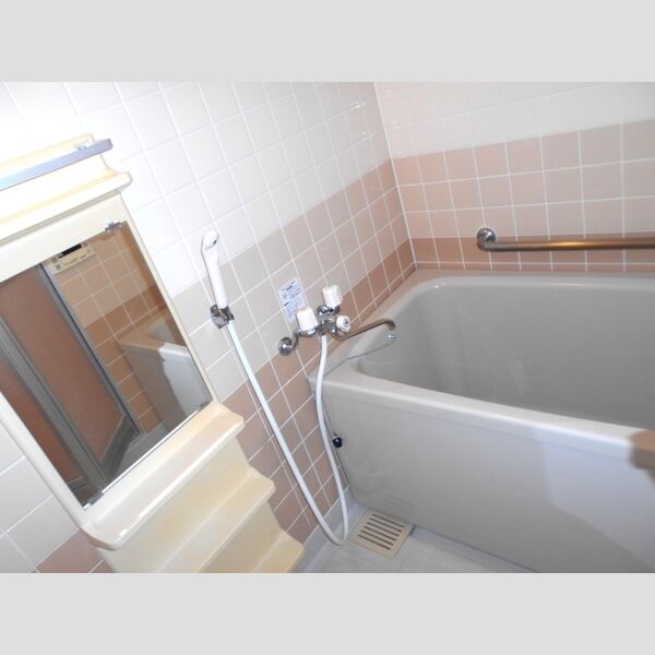 クレドール草加508号室 バス