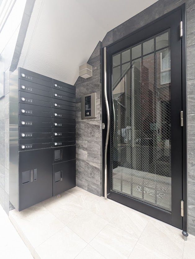 エルファーロ駒沢公園Ⅱ エントランス