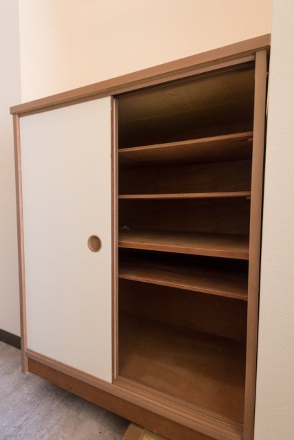 ロイヤルレゾン3階 靴入