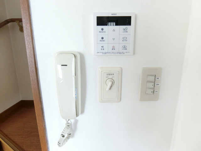 元郷一丁目貸家 インターホン
