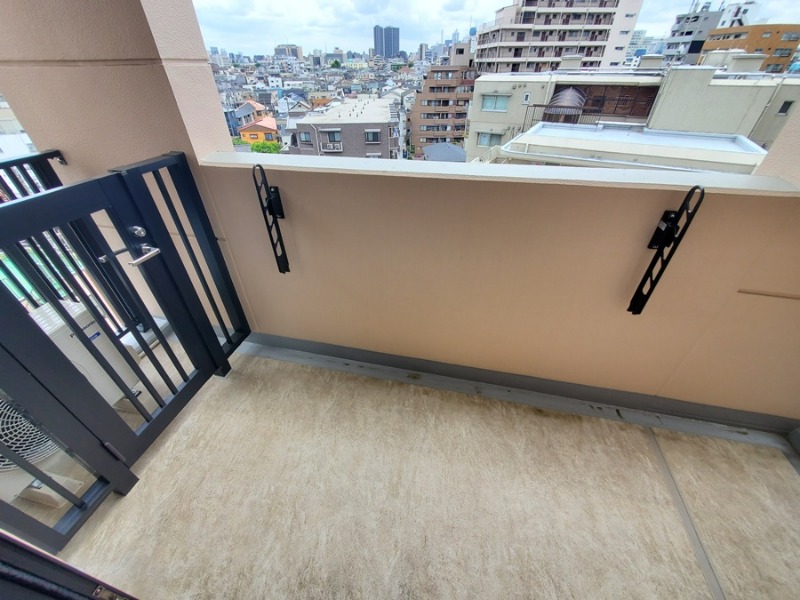 maison chrolo6階 バルコニー