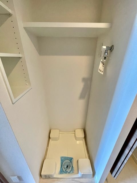 レジディア品川シーサイド4階 洗濯機置き場