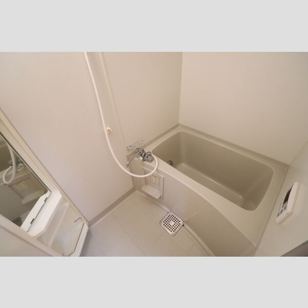 セジュール山の根103号室 浴室